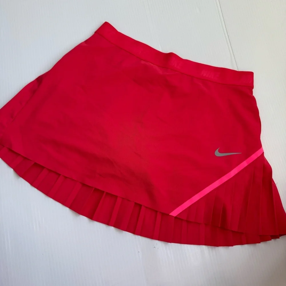 Nike Hot Pink Pleated Athletic Skirt with Reflective Swoosh